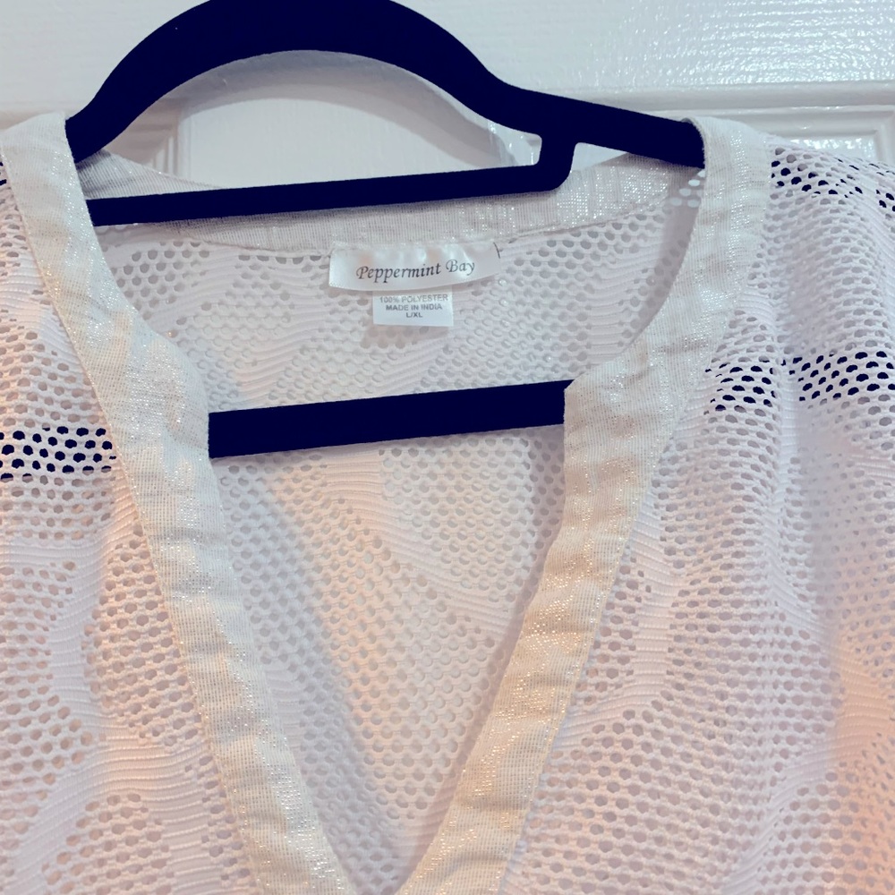 Womens white coverup - Picture 3 of 3